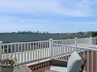 170 Maverick St #R, Chelsea, MA 02150