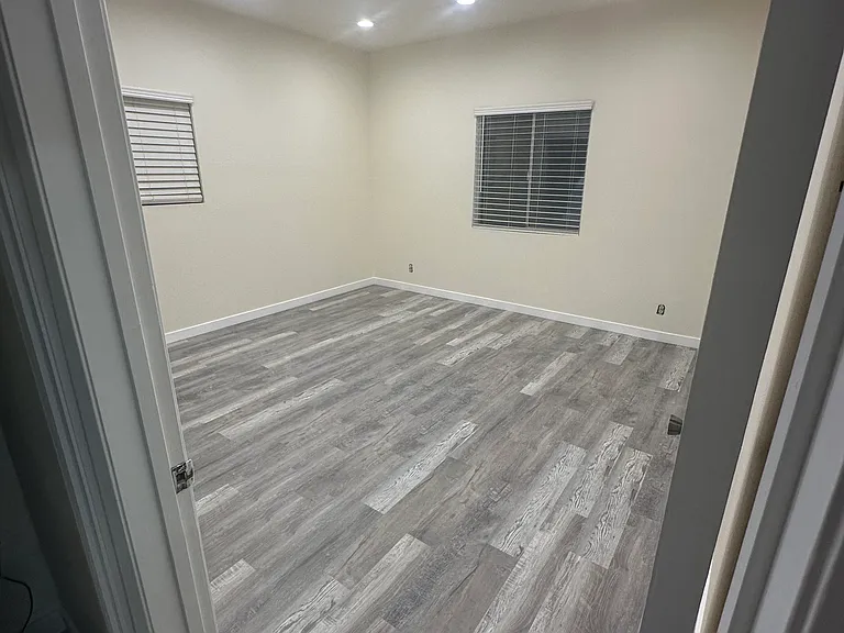 2900 Fairway Ave #401 — Photo 3