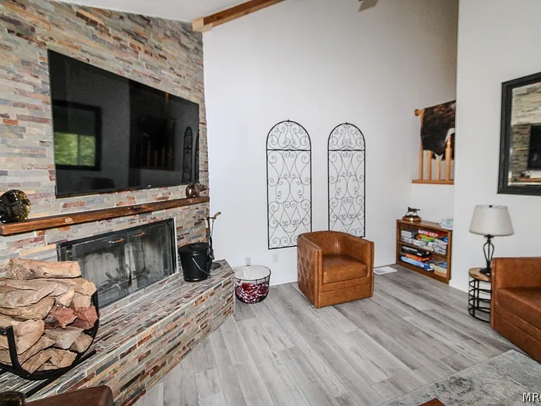 43063 Goldmine Woods Ln — Photo 20