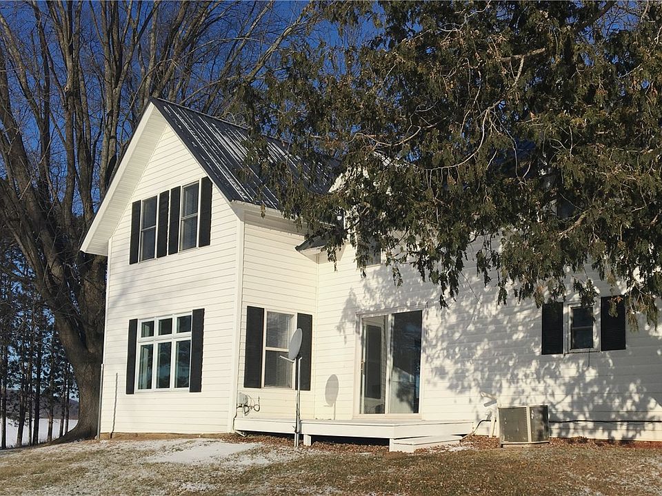 1st image of 3372 N 350th Street