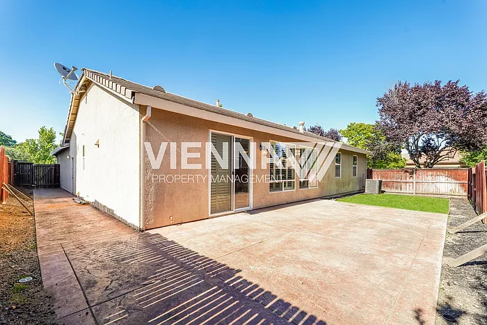 1311 Green Ravine Dr — Photo 30