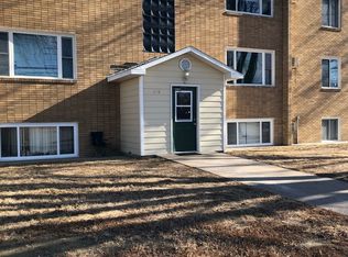 804 & 814 N Winsor St #814-11, Mitchell, SD 57301