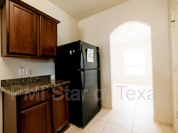 5th image of 142 Cottonwood Dr