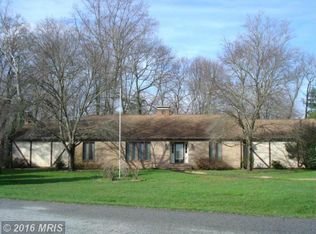 75 Riverside Dr, Elkton, MD 21921