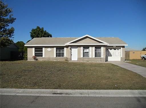 1st image of 516 Floral Dr