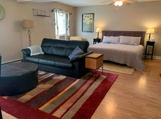 76 Wyoming Rd, Asheville, NC 28803