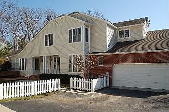 1st image of 1910 Willow Cove Cir