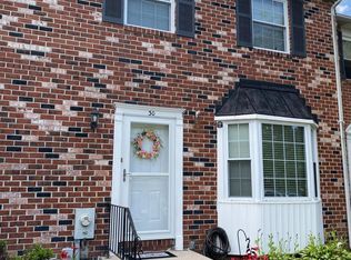 30 Sylvan Park Ct, Baltimore, MD 21236