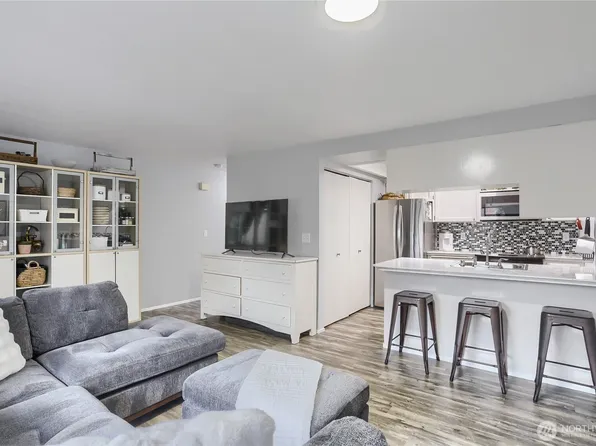1002 Columbia Avenue #3, Marysville, WA 98270