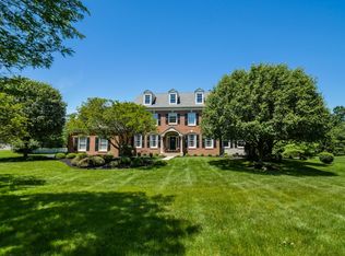 1620 Thistlewood Dr, Washington Crossing, PA 18977