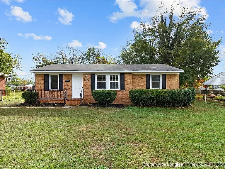 3 bed, 1097 sqft, $1,450 — Photo 1
