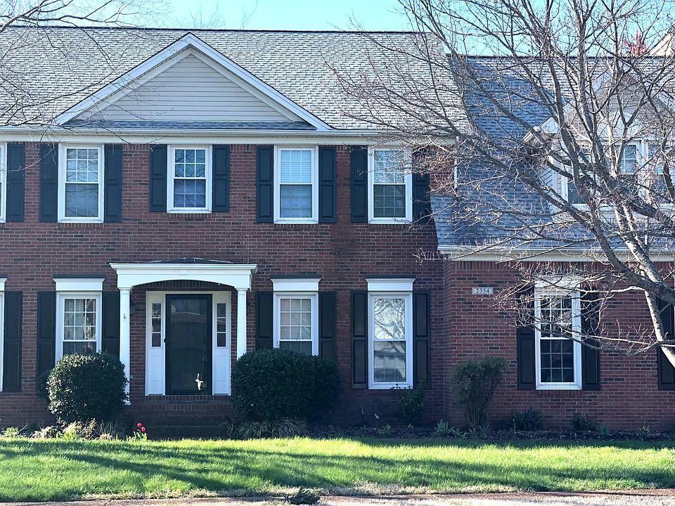 Beautiful brick home!