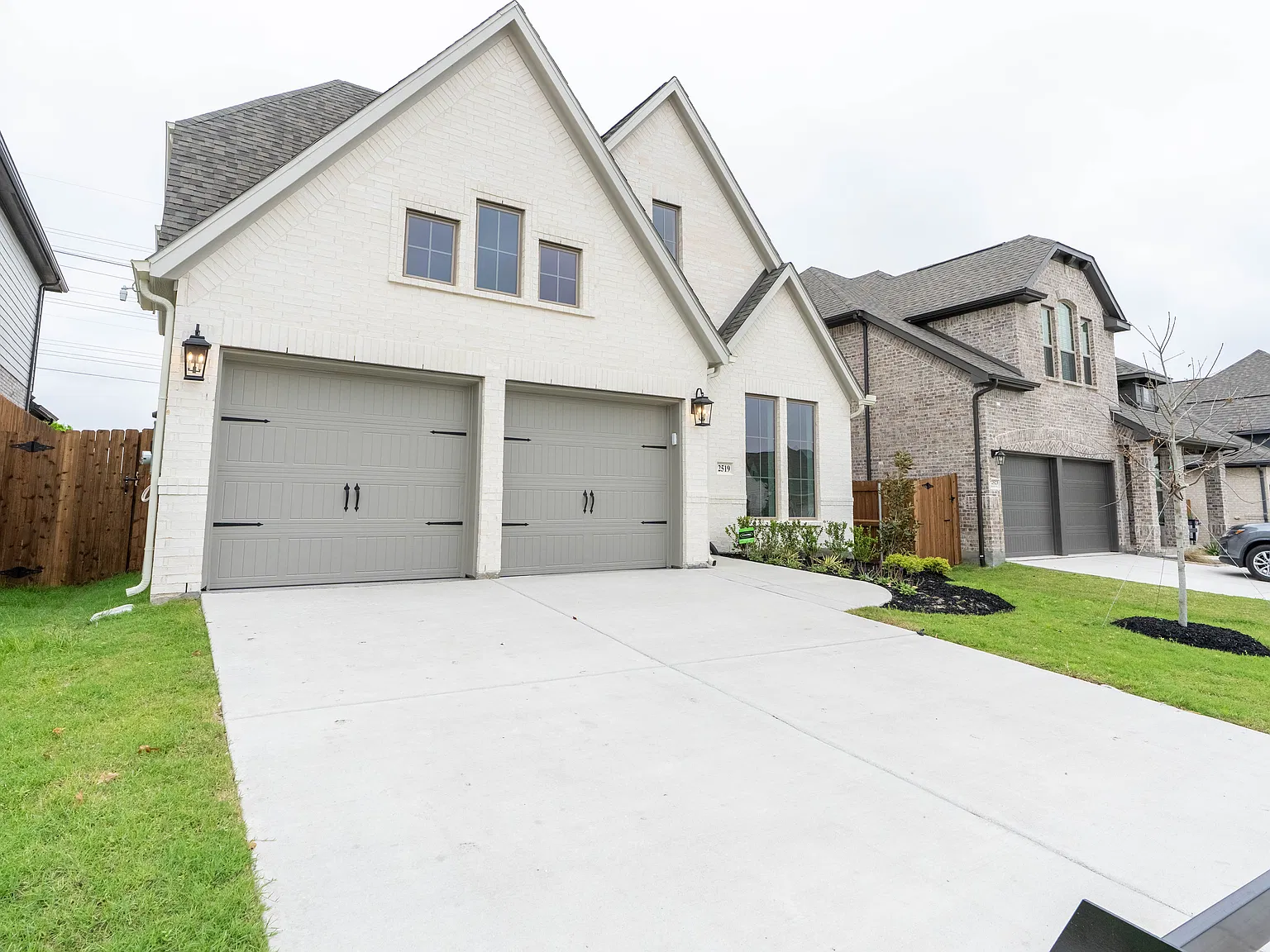 4 bed, 2619 sqft, $3,250 — Photo 2