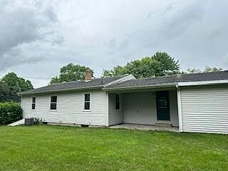 2nd image of 2439 Wrenwood St SW