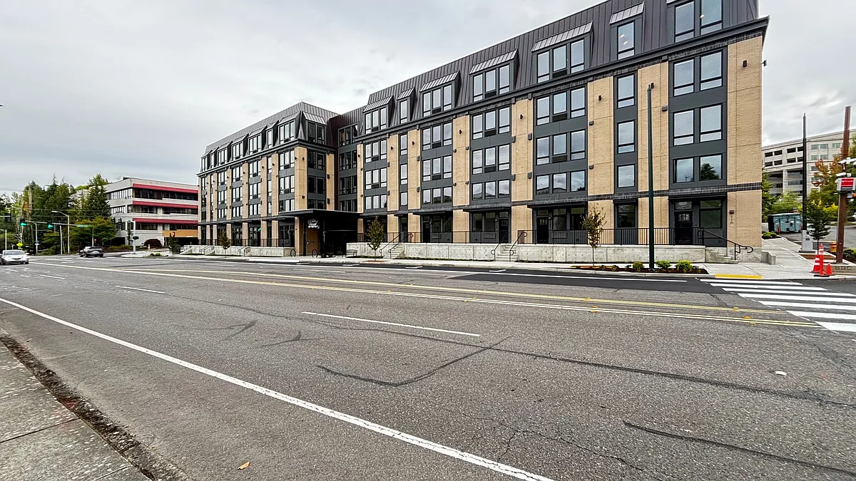 Building Photo - 401 UNION