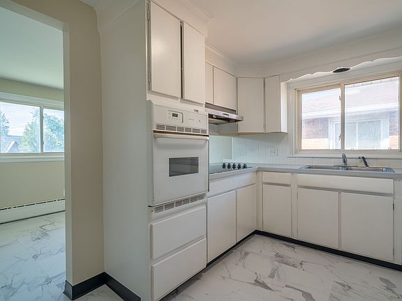 5th image of 2660 Sheridan Dr #3