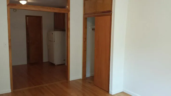 Rented by Kings Court Real Estate | media 6