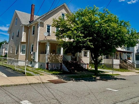 2nd image of 105-107 Berry St