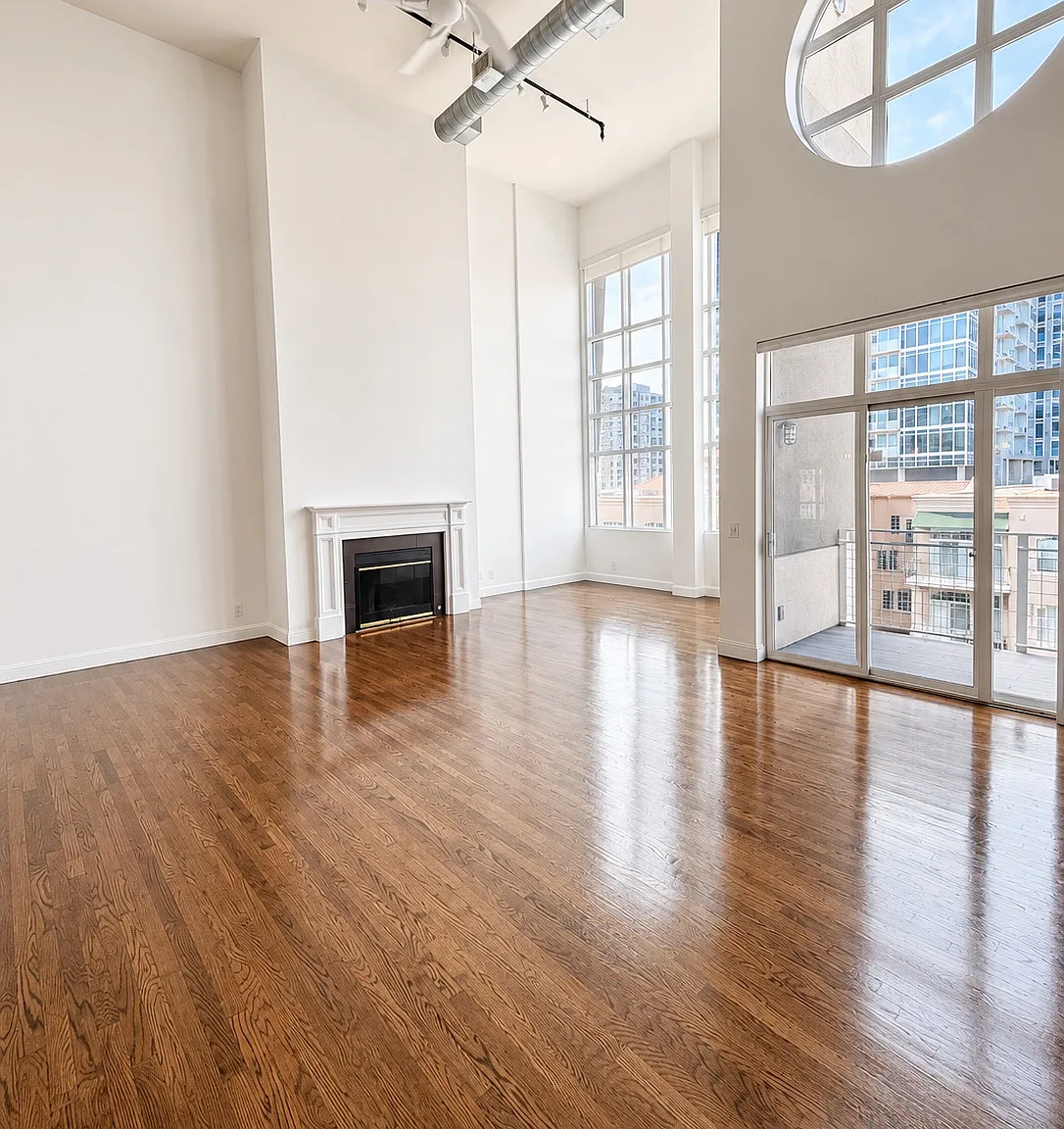 2 bed, 2.5 bath, 2126 sqft, $4,300 — Photo 2