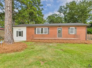 3533 Greenbriar Rd, Macon, GA 31204