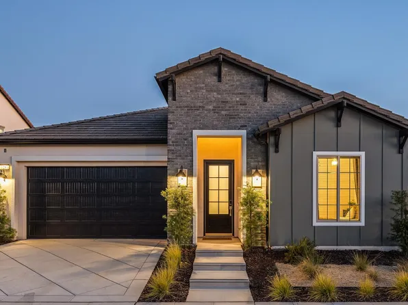 7257 W Ashcroft Ave, Fresno, CA 93723