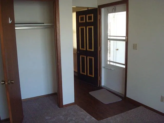 2214 Superior Ave — Photo 5