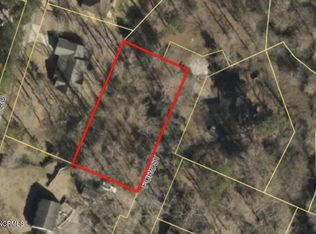 104 Forest Dr, Washington, NC 27889