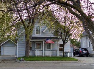 33023 Thomas St, Farmington, MI 48336