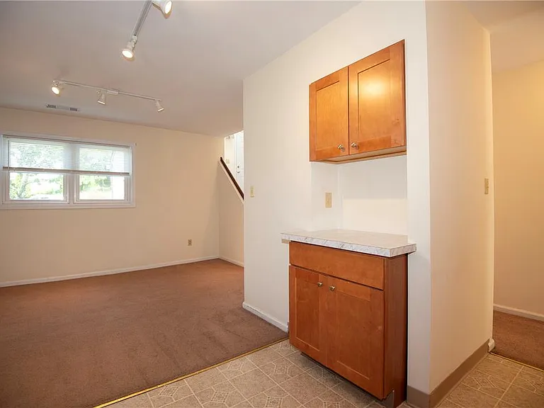 8324 Willow Run — Photo 7
