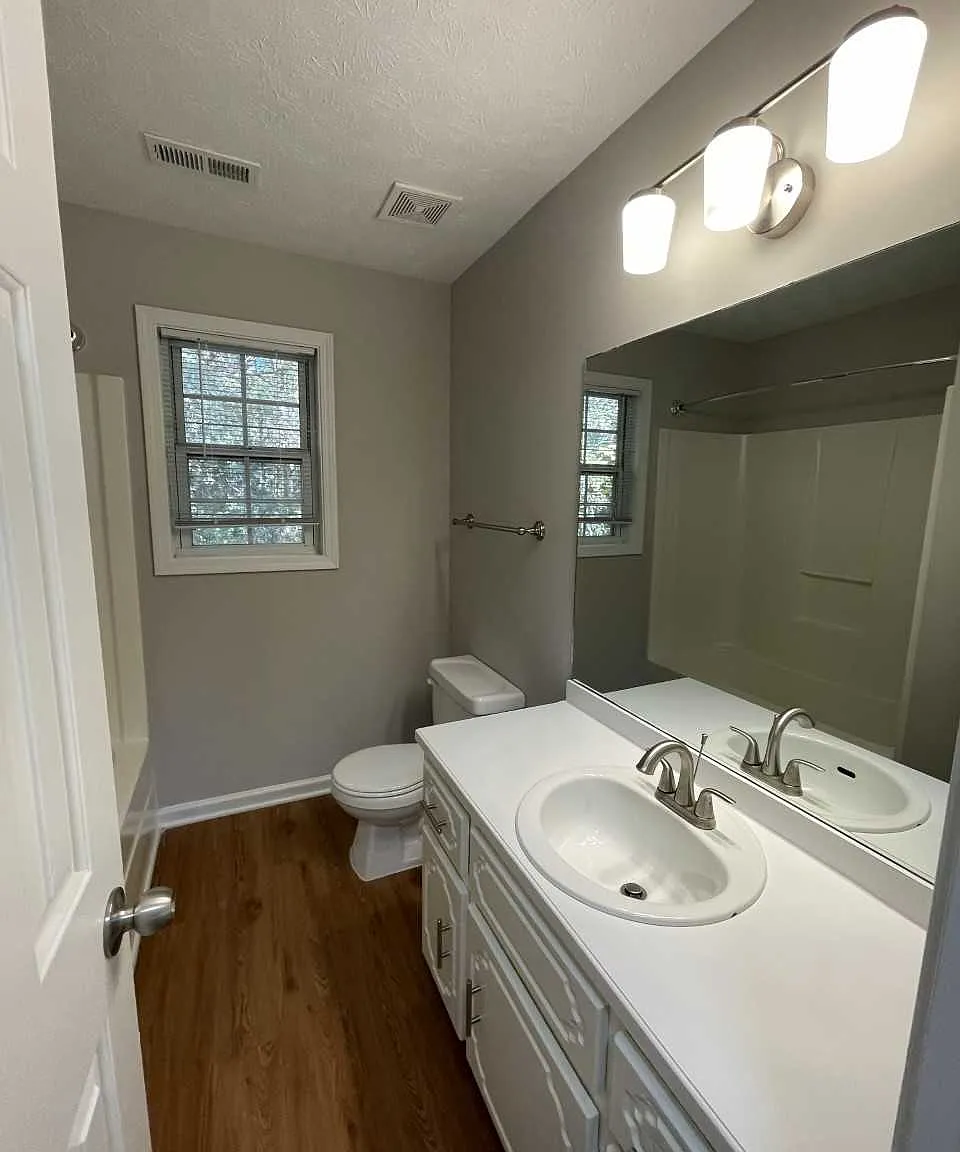 Misty Ridge Apartments — Photo 4