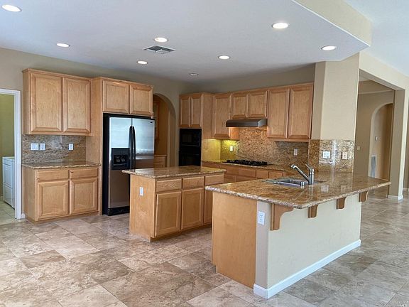 2nd image of 280 Conway Drive