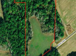 Bee Gee Rd, Lumberton, NC 28358