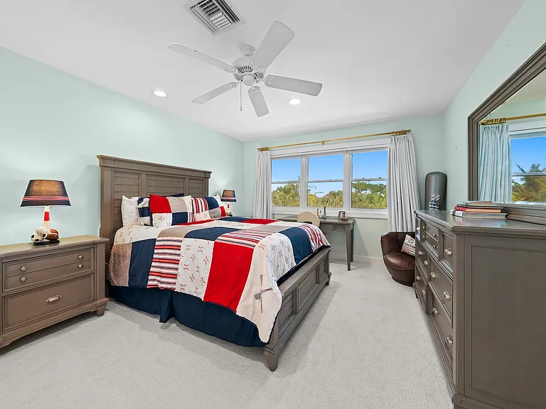 660 Anchor Dr — Photo 37