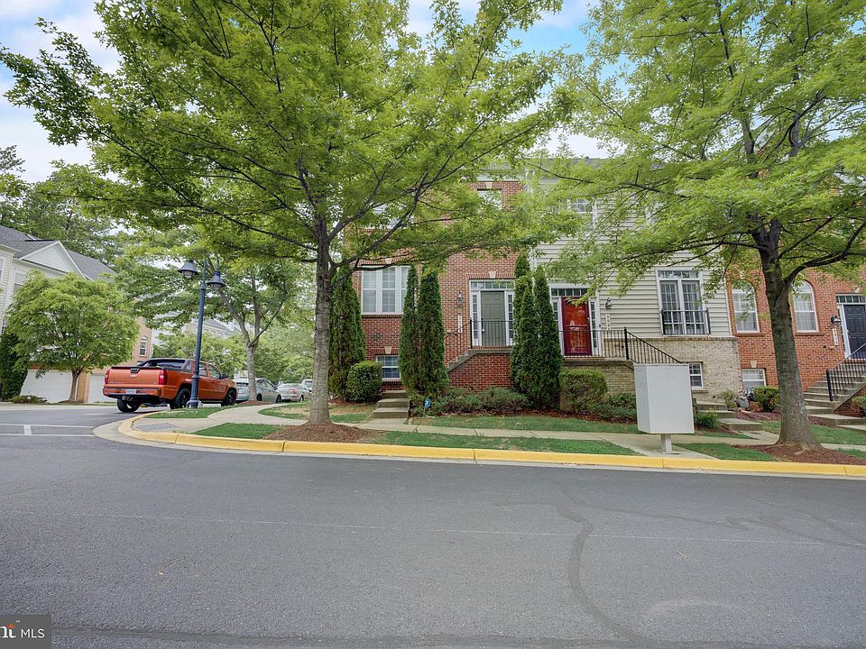 8006 Homefield Dr, Landover, MD 20785 Zillow