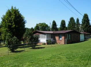397 Dinsmore Rd, Dryden, VA 24243