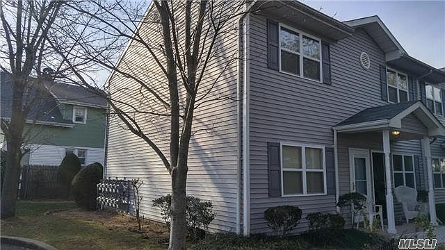 1st image of 2295 Milburn Ave Unit 22