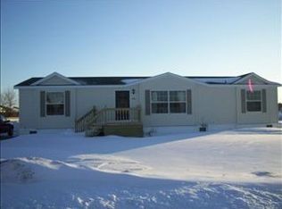 405 5th St SW, Surrey, ND 58785