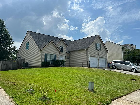 3rd image of 7270 Williamsburg Dr