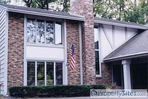 2nd image of 128 Chaparral Dr