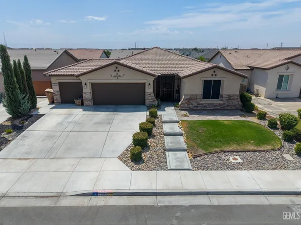 7903 Bandelier Dr, Bakersfield, CA 93313