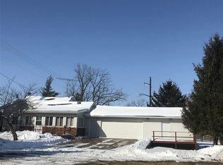 8179 Trask Bridge Rd, Rockford, IL 61101