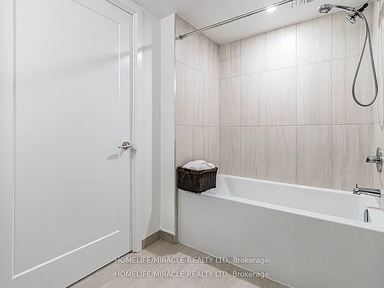 10 Eva Rd #1503 — Photo 32