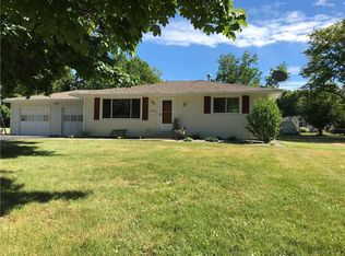 85 Foster Rd, Rochester, NY 14616