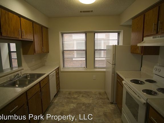 4th image of 3227 Harrison St APT 2A
