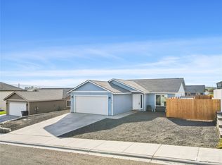 618 Alice Ave, Royal City, WA