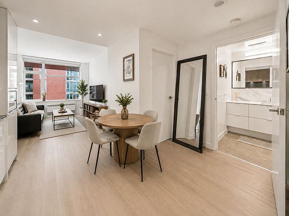 3rd image of 209 E 7th Ave #710