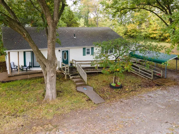209 N Main St, Royalton, IL 62983