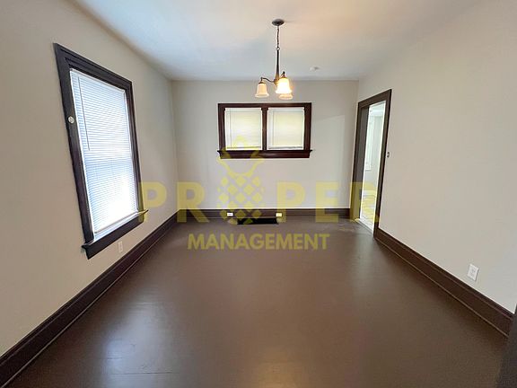 4th image of 37 E Shadyside Dr
