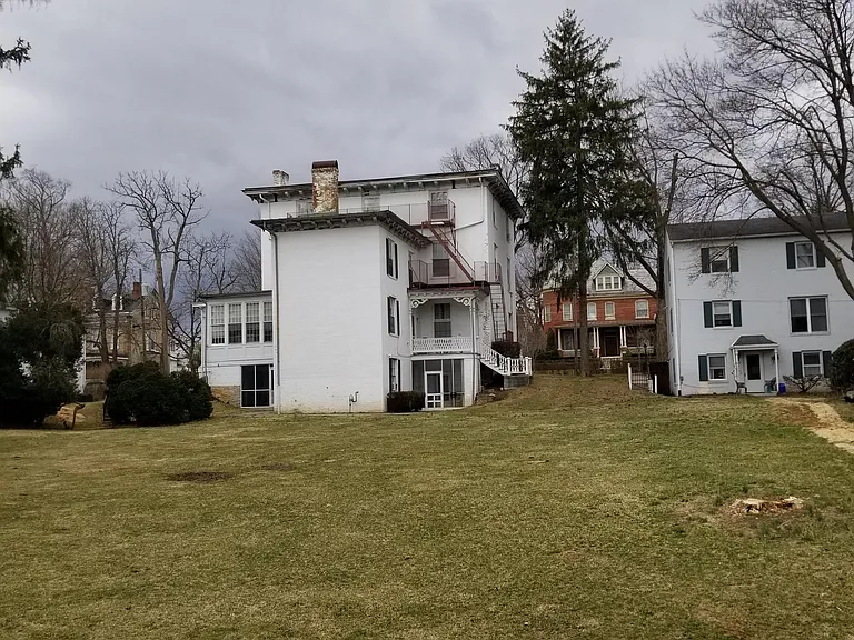 350 Fairmont Ave — Photo 125