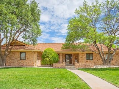 1 Vista Parkway Cir, Roswell, NM, 88201